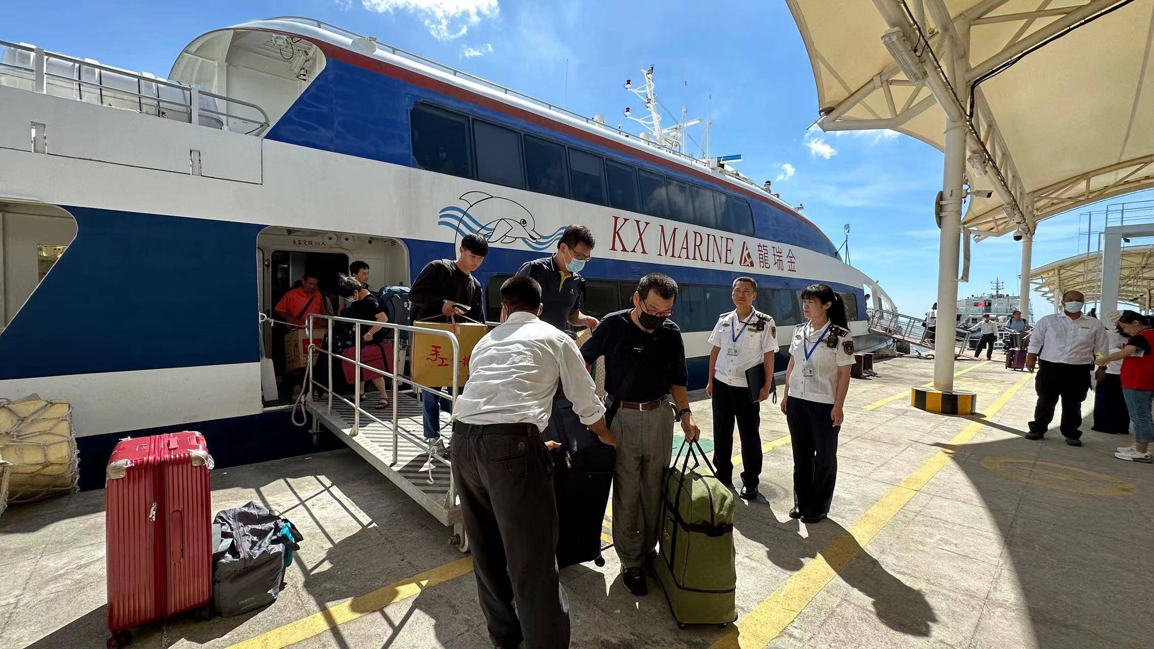 厦金航线客流统计数据:客运航线出入境客流量突破2000万人次(图1) 48b3631895e84c78a4458d2112582d02.jpeg